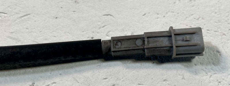 Load image into Gallery viewer, 2020 - 2025 KIA TELLURIDE FRONT RIGHT PASSENGER ABS WHEEL SPEED SENSOR # 114335
