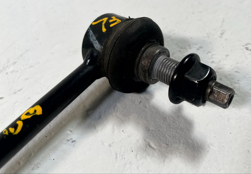 Load image into Gallery viewer, 2020-25 KIA TELLURIDE FRONT RH OR LH SIDE STABILIZER SWAY BAR LINK 3.8L # 114326

