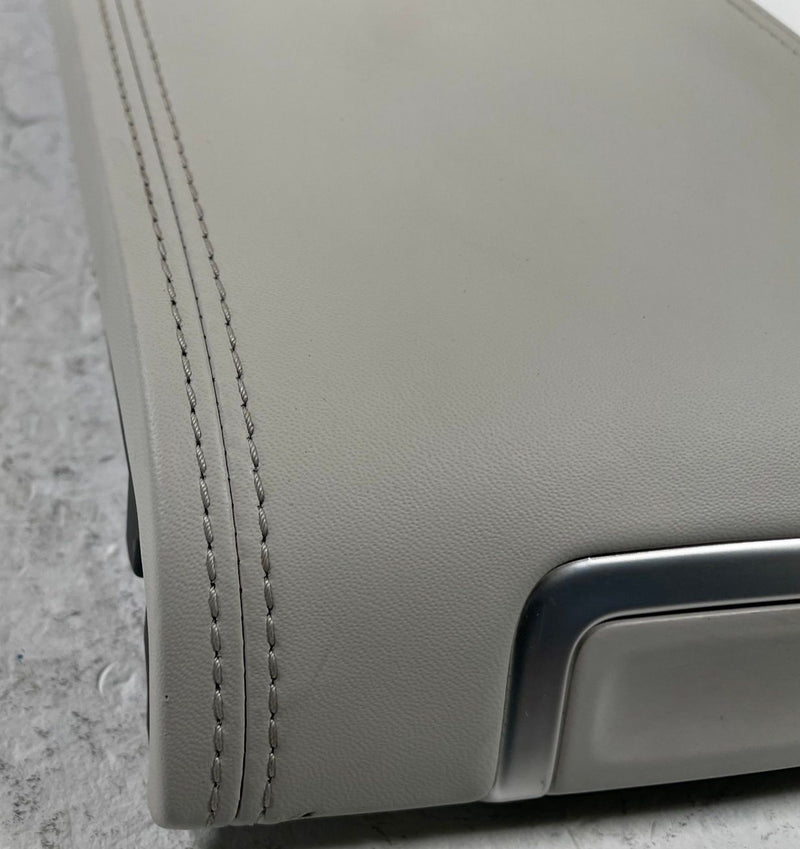 Load image into Gallery viewer, 2024-2026 HYUNDAI SANTA FE FRONT CENTER CONSOLE ARM REST LID COVER GRAY # 112133
