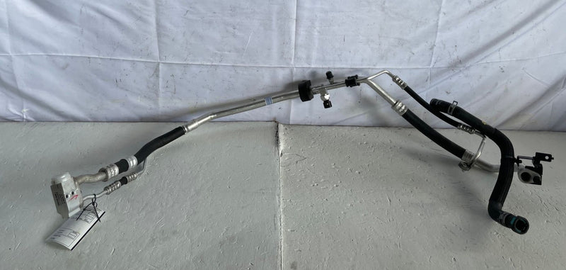 Load image into Gallery viewer, 2022-2024 GENESIS GV70 A/C AIR CONDITIONING SUCTION HOSE TUBE PIPE 2.5L # 107602
