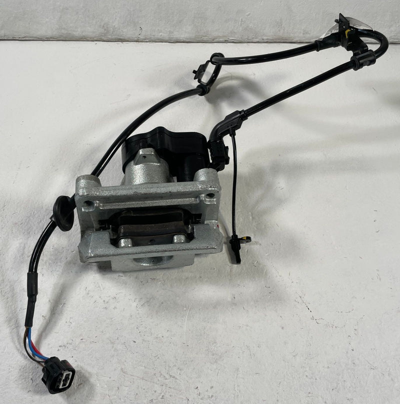Load image into Gallery viewer, 2022-2024 HYUNDAI IONIQ 5 REAR RIGHT PASSENGER SIDE DISC BRAKE CALIPER # 108836
