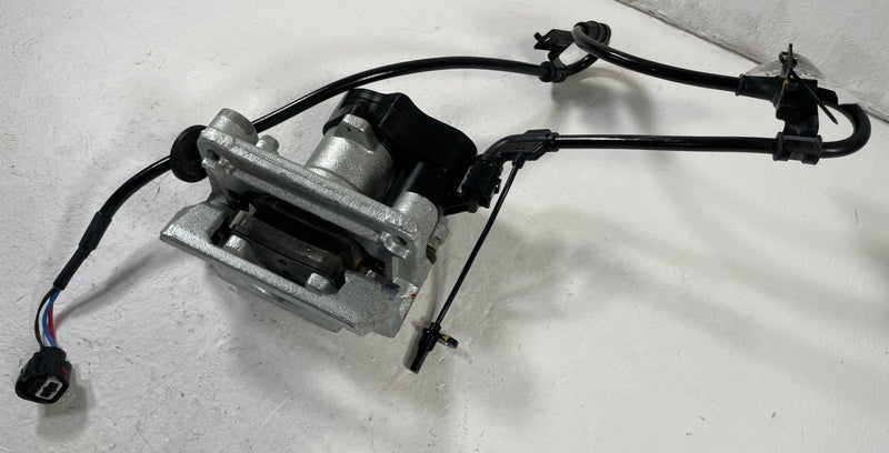 Load image into Gallery viewer, 2022-2024 HYUNDAI IONIQ 5 REAR RIGHT PASSENGER SIDE DISC BRAKE CALIPER # 108836
