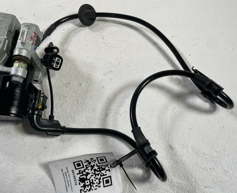 Load image into Gallery viewer, 2022-2024 HYUNDAI IONIQ 5 REAR RIGHT PASSENGER SIDE DISC BRAKE CALIPER # 108836
