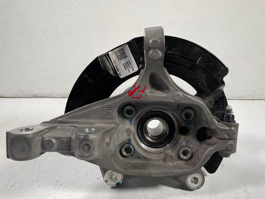21-26 HYUNDAI SANTA FE FWD FRONT RIGHT SPINDLE KNUCKLE W/ BEARING HUB