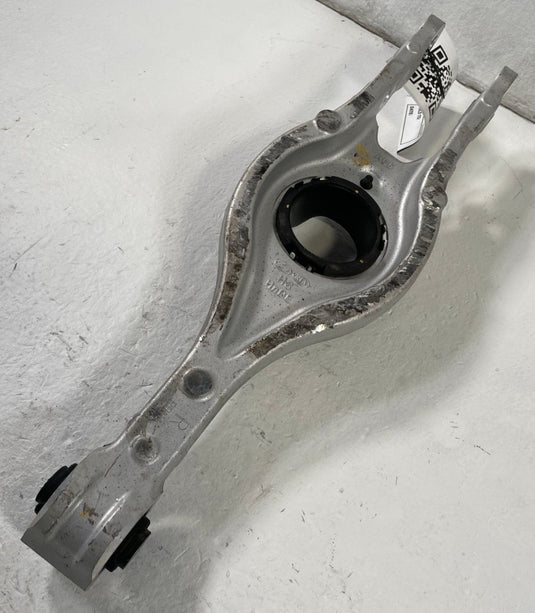 2022 - 2025 HYUNDAI IONIQ 5 6 REAR RIGHT LOWER CONTROL ARM SPRING PERCH