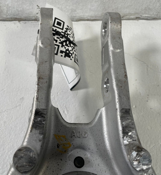 2022 - 2025 HYUNDAI IONIQ 5 6 REAR RIGHT LOWER CONTROL ARM SPRING PERCH