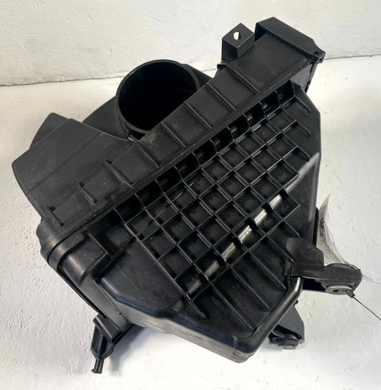 2020 - 2025 KIA TELLURIDE ENGINE AIR INTAKE CLEANER HOUSING BOX 3.8L