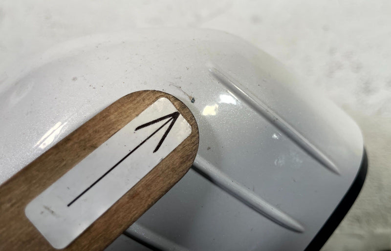 Load image into Gallery viewer, 2020-22 KIA TELLURIDE FRONT RIGHT VIEW DOOR MIRROR W/O CAMERA WHITE SWP # 114360
