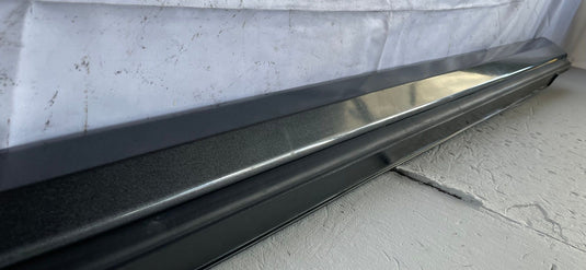 22-25 GENESIS GV70 FRONT RIGHT ROCKER PANEL SIDE SKIRT MOLDING GRAY NSM