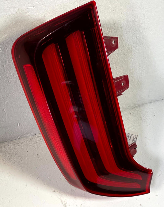20-22 KIA TELLURIDE REAR RIGHT LED QUARTER PANEL MOUNTED TAIL LIGHT LAMP