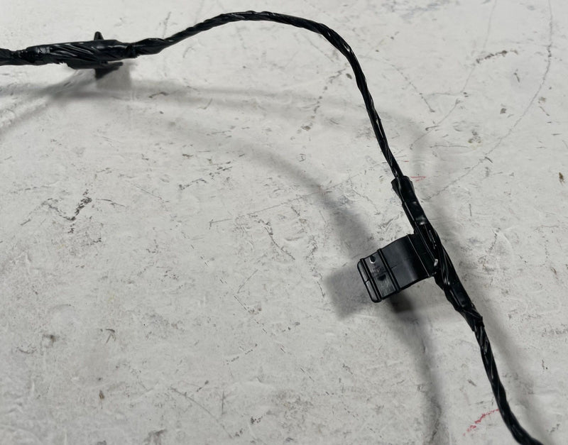 Load image into Gallery viewer, 2018 - 2019 FORD MUSTANG INTERIOR REAR VIEW MIRROR WIRE WIRING HARNESS # 112930
