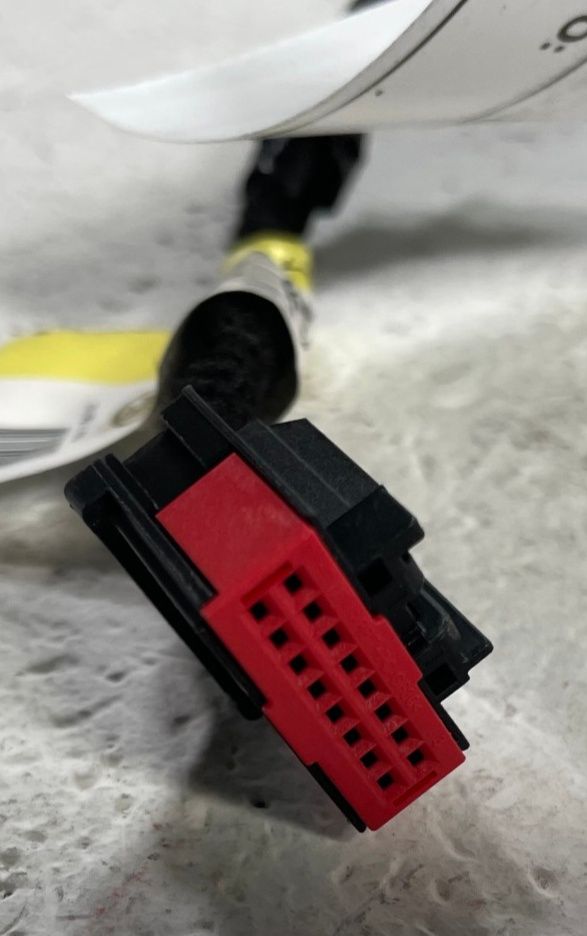 Load image into Gallery viewer, 2018 - 2019 FORD MUSTANG INTERIOR REAR VIEW MIRROR WIRE WIRING HARNESS # 112930
