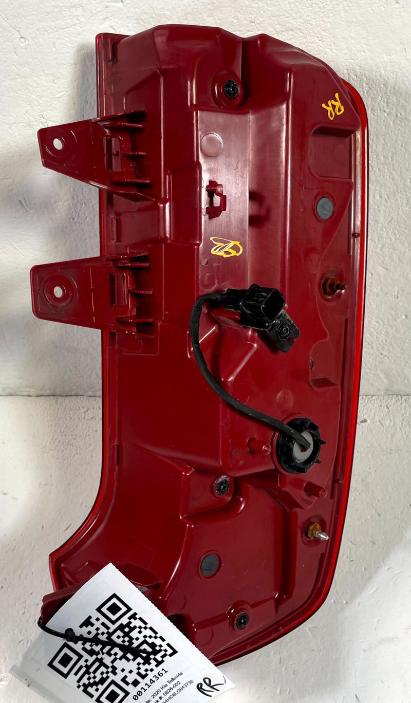Load image into Gallery viewer, 20-22 KIA TELLURIDE REAR RIGHT LED QUARTER PANEL MOUNTED TAIL LIGHT LAMP #114361
