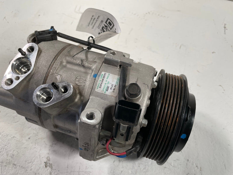 Load image into Gallery viewer, 2024 - 2026 HYUNDAI SANTA FE HVAC A/C AIR CONDITIONING COMPRESSOR 2.5L # 112127
