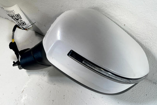 2020-22 KIA TELLURIDE FRONT LEFT VIEW DOOR MIRROR W/O CAMERA WHITE SWP