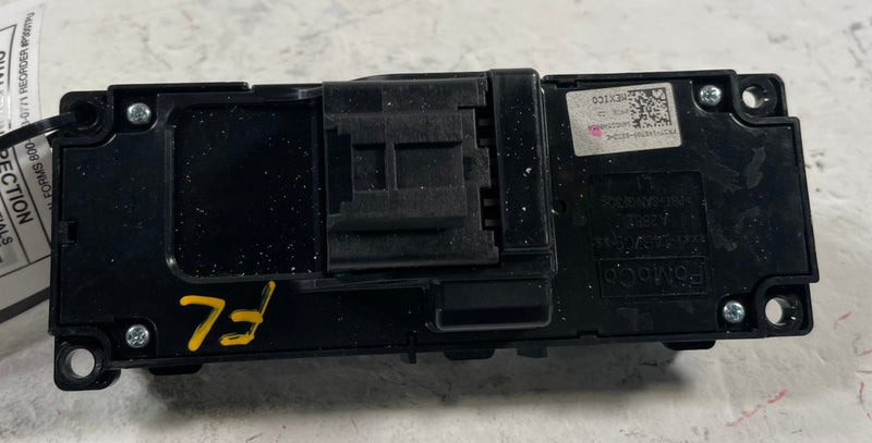Load image into Gallery viewer, 2018 - 2023 FORD MUSTANG FRONT LEFT DRIVER SIDE POWER SEAT SWITCH # 112896
