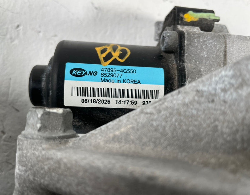 Load image into Gallery viewer, 25-26 HYUNDAI TUCSON AWD REAR DIFFERENTIAL AXLE CARRIER ASSEMBLY 9 MILES #110222
