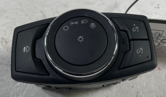 2015 - 2023 FORD MUSTANG FRONT LEFT DRIVER SIDE HEADLIGHT CONTROL SWITCH