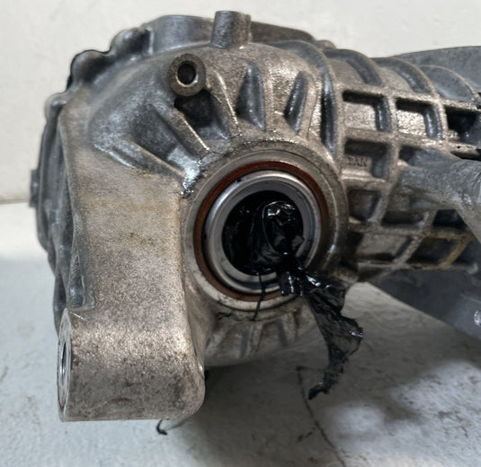 2022-2025 HYUNDAI TUCSON AWD REAR DIFFERENTIAL AXLE CARRIER ASSEMBLY