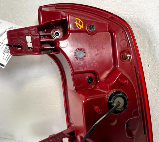 20-22 KIA TELLURIDE REAR LEFT LED QUARTER PANEL MOUNTED TAIL LIGHT LAMP