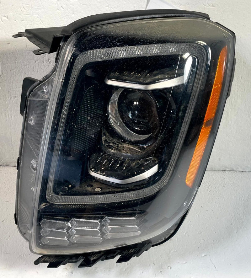 Load image into Gallery viewer, 2020-2022 KIA TELLURIDE FRONT LEFT DRIVER SIDE LED HEADLIGHT HEADLAMP # 114354
