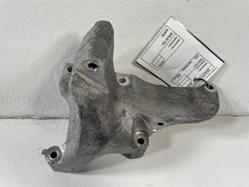 Load image into Gallery viewer, 2022-2025 NISSAN ROGUE FRONT ENGINE MOTOR MOUNT SUPPORT BRACKET 1.5L # 111626
