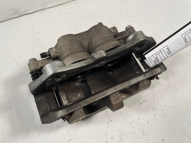 Load image into Gallery viewer, 2015 - 2023 FORD MUSTANG FRONT RIGHT PASSENGER SIDE DISC BRAKE CALIPER # 112952
