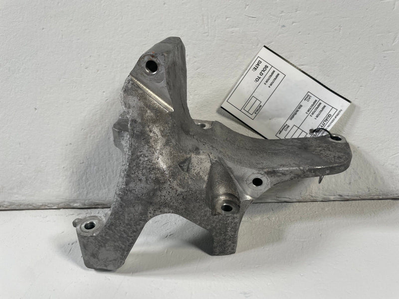 Load image into Gallery viewer, 2022-2025 NISSAN ROGUE FRONT ENGINE MOTOR MOUNT SUPPORT BRACKET 1.5L # 111626
