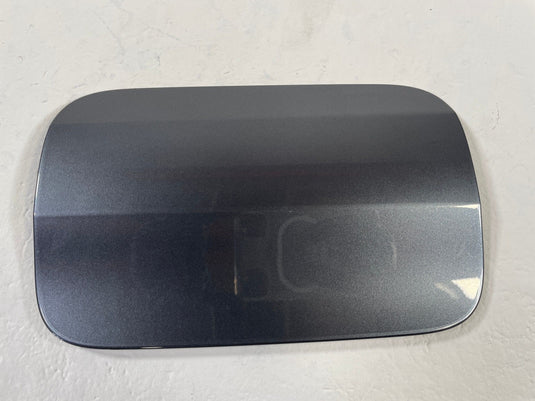 19-25 BMW G20 330i XDRIVE FUEL TANK FILLER DOOR LID COVER GRAY (B39)