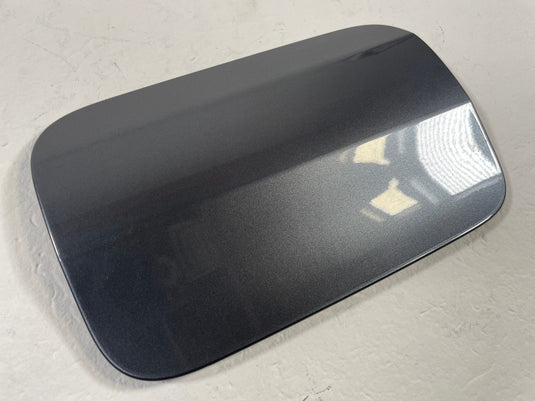 19-25 BMW G20 330i XDRIVE FUEL TANK FILLER DOOR LID COVER GRAY (B39)