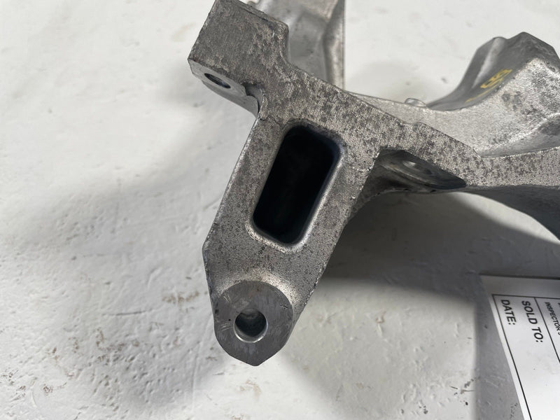 Load image into Gallery viewer, 2022-2025 NISSAN ROGUE FRONT ENGINE MOTOR MOUNT SUPPORT BRACKET 1.5L # 111626
