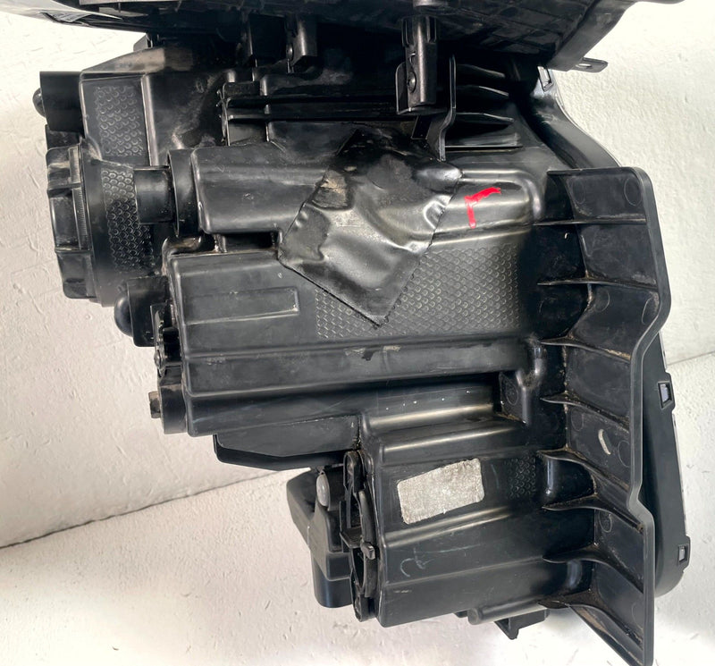 Load image into Gallery viewer, 2020-2022 KIA TELLURIDE FRONT LEFT DRIVER SIDE LED HEADLIGHT HEADLAMP # 114354
