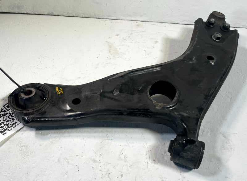 Load image into Gallery viewer, 2020 - 2025 KIA TELLURIDE FRONT RIGHT PASSENGER SIDE LOWER CONTROL ARM # 114367
