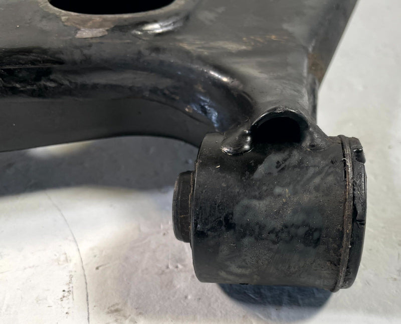 Load image into Gallery viewer, 2020 - 2025 KIA TELLURIDE FRONT RIGHT PASSENGER SIDE LOWER CONTROL ARM # 114367
