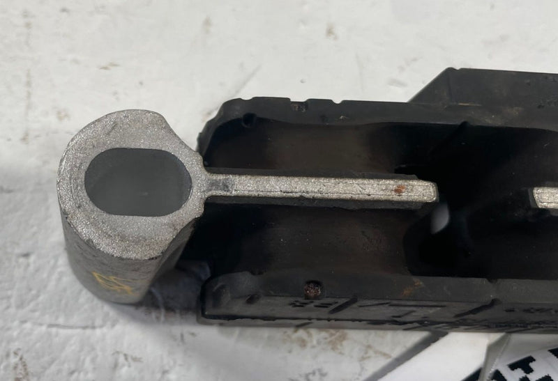Load image into Gallery viewer, 2021-2025 NISSAN ROGUE ENGINE TORQUE ROD MOUNT BRACKET 1.5L 113606RC5B # 111663
