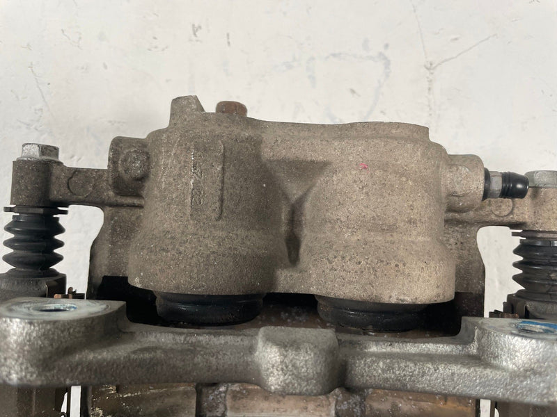 Load image into Gallery viewer, 2015 - 2023 FORD MUSTANG FRONT LEFT DRIVER SIDE DISC BRAKE CALIPER # 112943
