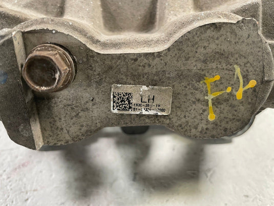 2015 - 2023 FORD MUSTANG FRONT LEFT DRIVER SIDE DISC BRAKE CALIPER