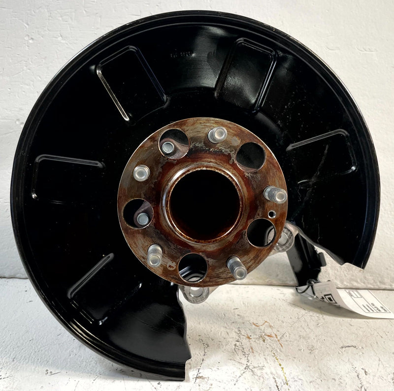 Load image into Gallery viewer, 2019-23 ACURA RDX FWD REAR RIGHT PASSENGER SIDE SPINDLE KNUCKLE W/ HUB # 109739

