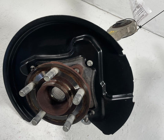 2015-2023 FORD MUSTANG RWD REAR RIGHT PASSENGER SPINDLE KNUCKLE W/ HUB