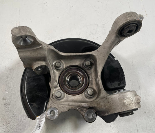 2015-2023 FORD MUSTANG RWD REAR LEFT DRIVER SIDE SPINDLE KNUCKLE W/ HUB