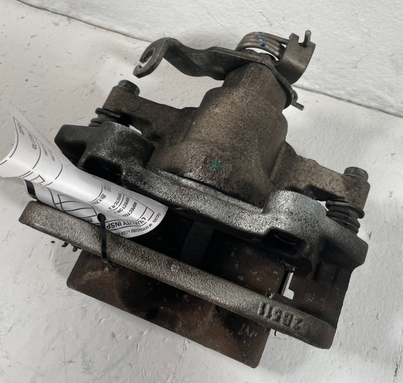 Load image into Gallery viewer, 2015 - 2023 FORD MUSTANG REAR RIGHT DRIVER SIDE DISC BRAKE CALIPER # 112959
