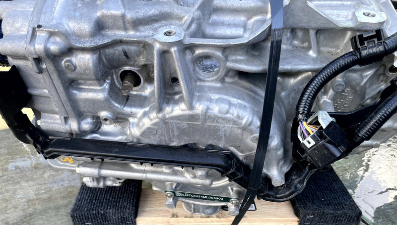 Load image into Gallery viewer, ACURA RDX FWD AUTOMATIC TRANSMISSION ASSEMBLY 2.0L 84K MILES 2020-2021 # 109778
