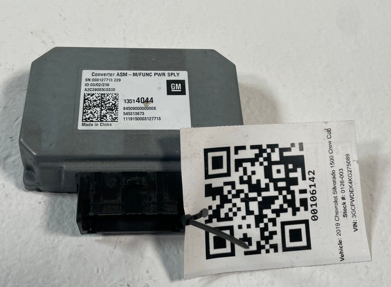 Load image into Gallery viewer, 19-22 CHEVROLET SILVERADO 1500 POWER SUPPLY VOLTAGE INVERTER CONVERTER # 106 (2)
