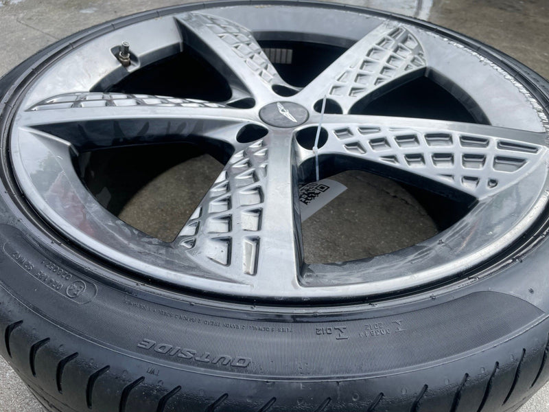 Load image into Gallery viewer, GENESIS GV70 21X9 5 SPOKE WHEEL RIM W/TIRE SILVER (ONLY#1) 2022-2025 # 107615
