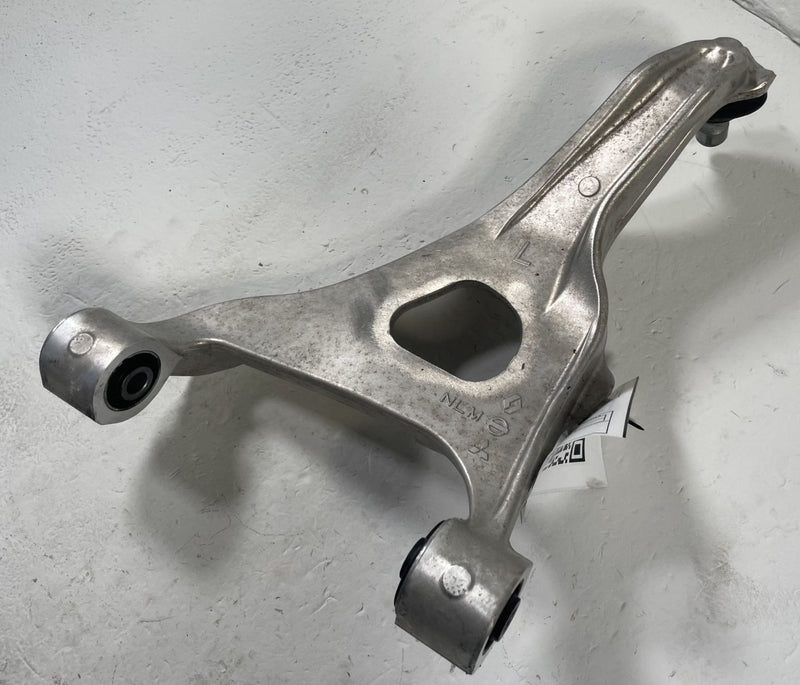 Load image into Gallery viewer, 2021 - 2025 NISSAN ROGUE REAR LEFT SIDE SUSPENSION UPPER CONTROL ARM # 111676
