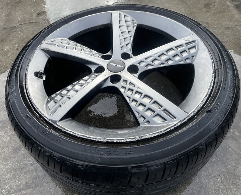 Load image into Gallery viewer, GENESIS GV70 21X9 5 SPOKE WHEEL RIM W/TIRE SILVER (ONLY#1) 2022-2025 # 107618
