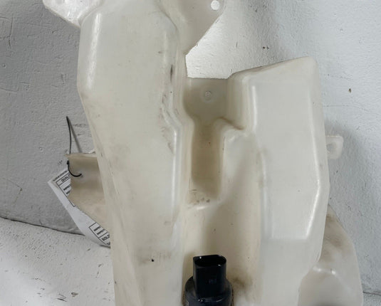 2018 - 2023 FORD MUSTANG WINDSHIELD WASHER FLUID RESERVOIR TANK 2.3L