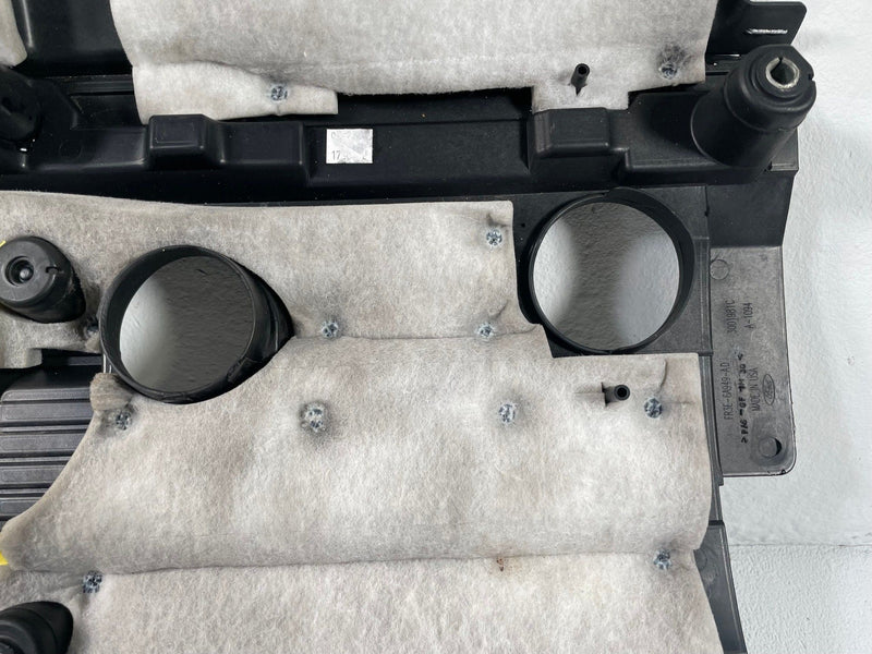 Load image into Gallery viewer, 2015-2023 FORD MUSTANG ECOBOOST ENGINE APPEARANCE MOTOR TOP COVER 2.3L # 112970
