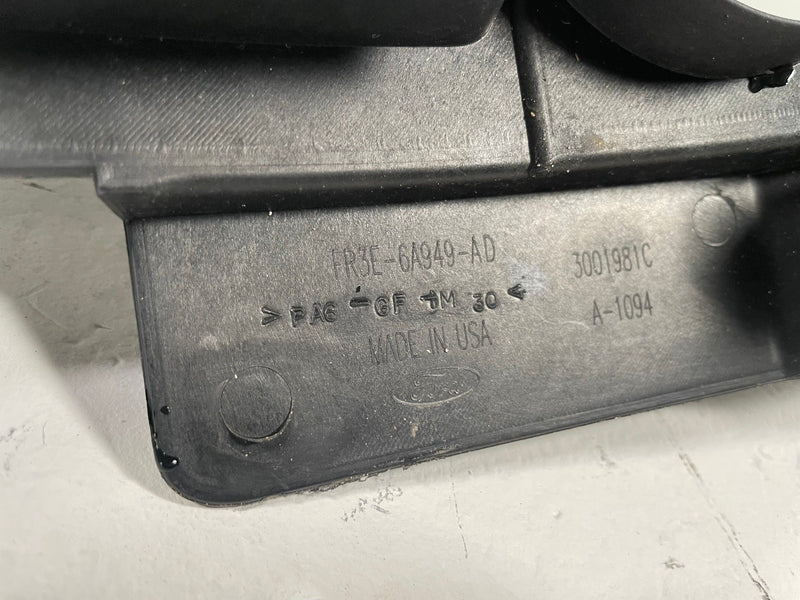 Load image into Gallery viewer, 2015-2023 FORD MUSTANG ECOBOOST ENGINE APPEARANCE MOTOR TOP COVER 2.3L # 112970
