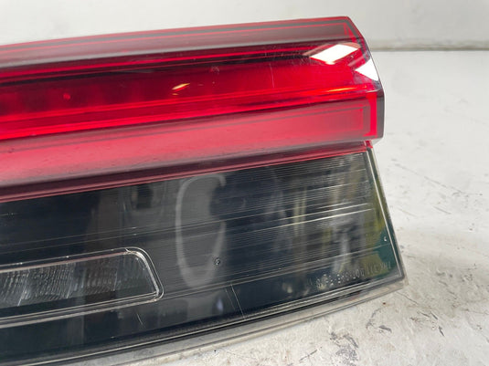 2019-2021 BMW G20 330i 330i XDRIVE REAR LEFT SIDE INNER TAIL LAMP LIGHT
